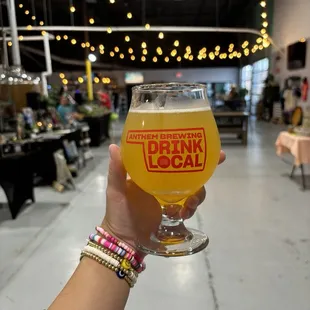 Pineapple mango sour