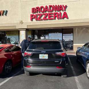 Love this pizza spot!!