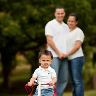 Oahu Baby First Birthday Pictures, Moanalua Gardens, Honolulu, Hawaii