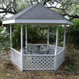Celebrate your anniversary, birthday or a special night out with a romantic dinner for two in our gazebo.