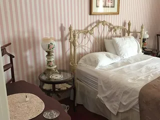 Angel Rose Bed & Breakfast Inn