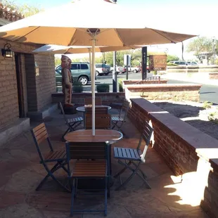 The Patio at Anthony's Cigar Emporium on Campbell and River.