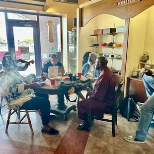 Anthony&apos;s cigar emporium