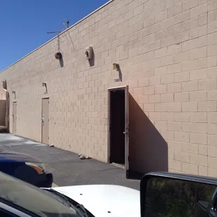 Speakeasy back entrance... More parking in the back!!!