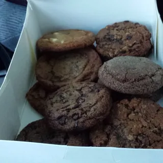 Oatmeal Raisin Cookie