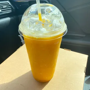 Mango smoothie