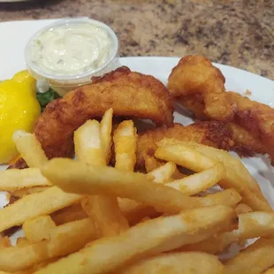 Fish fry with regular fries