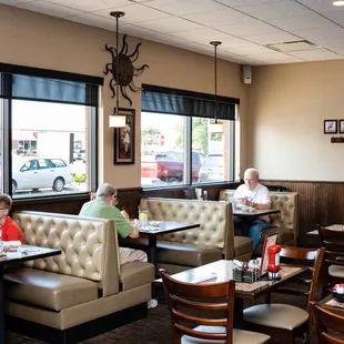 Anthony&apos;s Family Restaurant