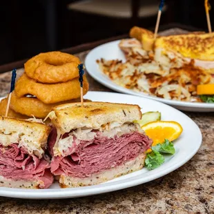 Anthony&apos;s Family Restaurant
