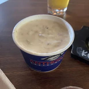 Anthony 's Clam Chowder