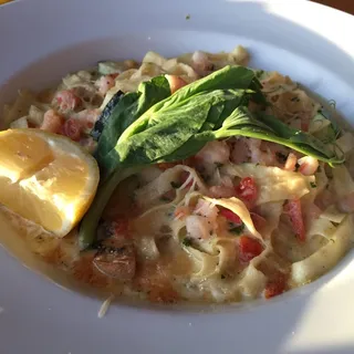 Dungeness Crab Fettuccine