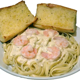 Fettuccini Alfredo with Shrimp and Extra Bread