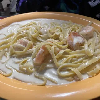 Fettuccine Alfredo with Shrimp