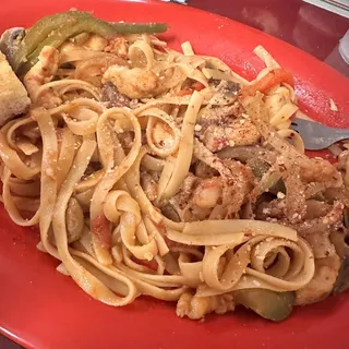 Fettuccine Cacciatore