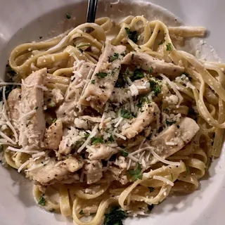 Fettuccine Alfredo