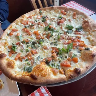 Crab pizza