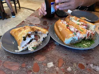 Anthony's Pizza