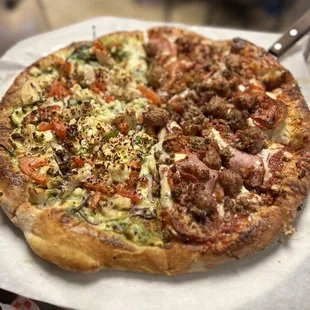 Meat mania and Chicken Florentine Pizza