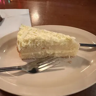 Limoncello cake