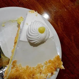 Lemon cream pie