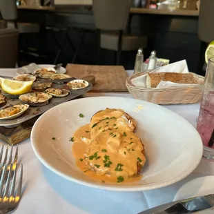 Fried tomatoes, baked clams, blueberry sprite cocktail