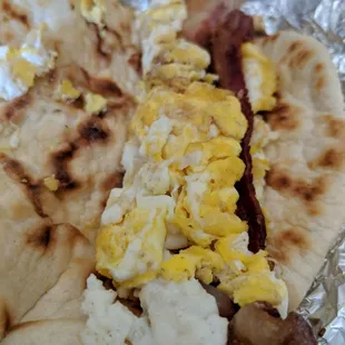 Bacon &amp; egg taco