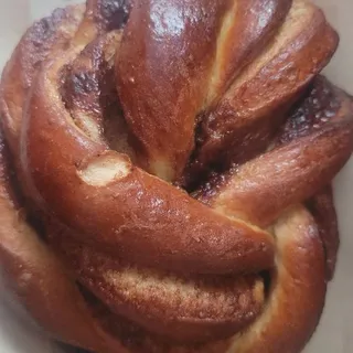 Cinnamon Cardamom Bun