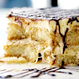 Finish off your week with this fluffy and moist Tiramisu. #Tiramisu
http://AnticoFornoBoston.com