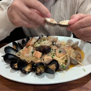 FRUTTA DI MARE WHITE WINE SAUCE