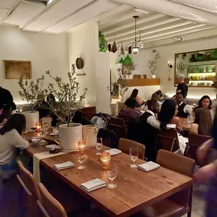 The vibe of the restaurant