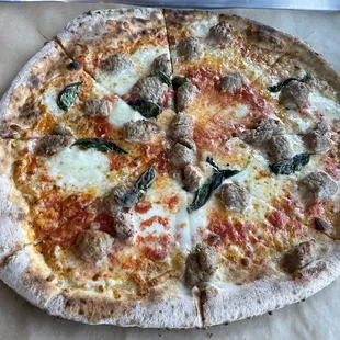 Margherita with sausage