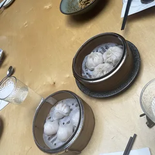 Pork soup dumplings 3