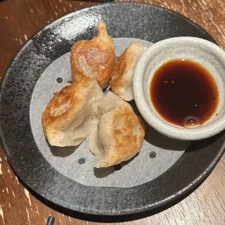 Pan fried dumplings 4