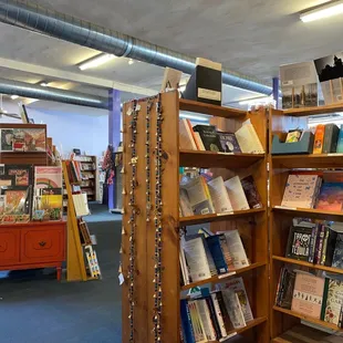 Books &amp; funky gifts