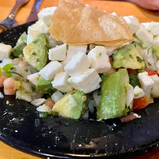 Guacamole-Fresh avocacdo, tomate, onions, lime, sea salt, queso fresco