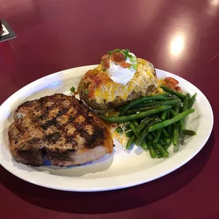 They have specials almost every night of the week!