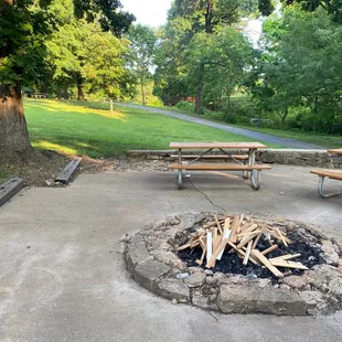 Fire pit