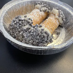 Cannolis