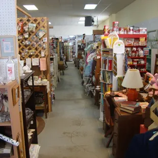 Looking towards the back from the far right (north) aisle.