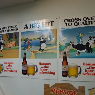 This vendor likes beer stuff and has a few vintage Hamm's items.