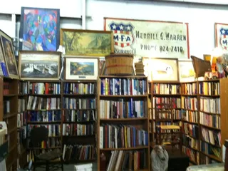 Lake Manawa Antiques