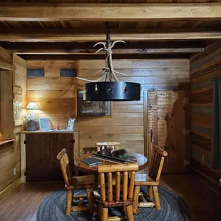 The dining room at the Angler's Cabin!