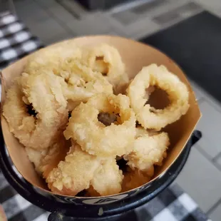 a bowl of onion rings