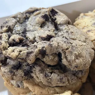 Cookies &amp; Cream