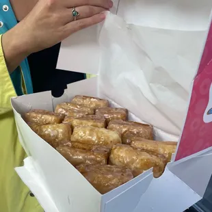 Glazed beignets