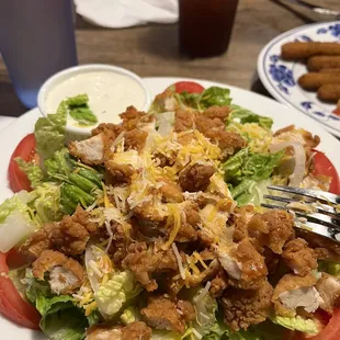 Crispy chicken salad