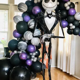 Jack skellington organic balloon Demi arch