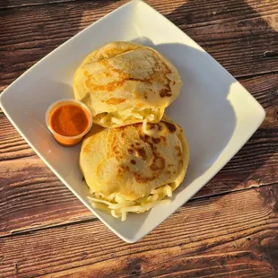 Gorditas  con la carde de su eleccion