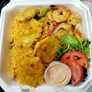 Camarones with arroz con gandules and tostones