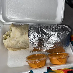 Asada con Huevo Breakfast Burrito